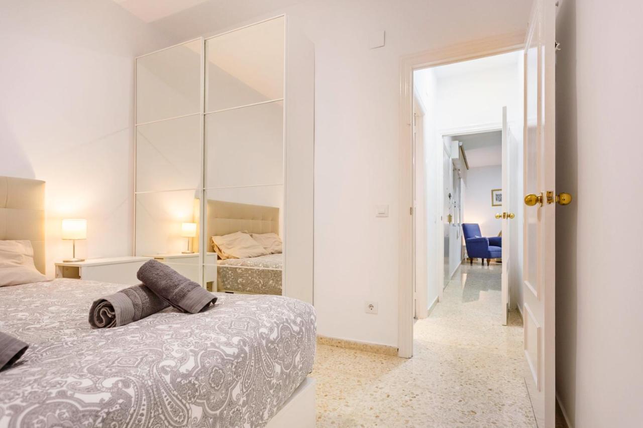 إشبيلية Apartamentos Sta Maria La Blanca المظهر الخارجي الصورة